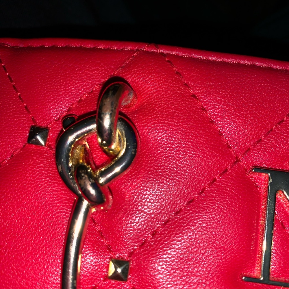 Badgley Mischka Small Quilted Tote - Picture 7 of 8